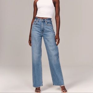 Abercrombie 90’s Baggy Ultra High Rise Jeans
